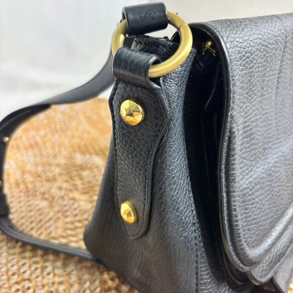 Annabel Ingall Australia | Tara Satchel | Black Pebble Leather w/ Gold Hardware - Picture 8 of 16